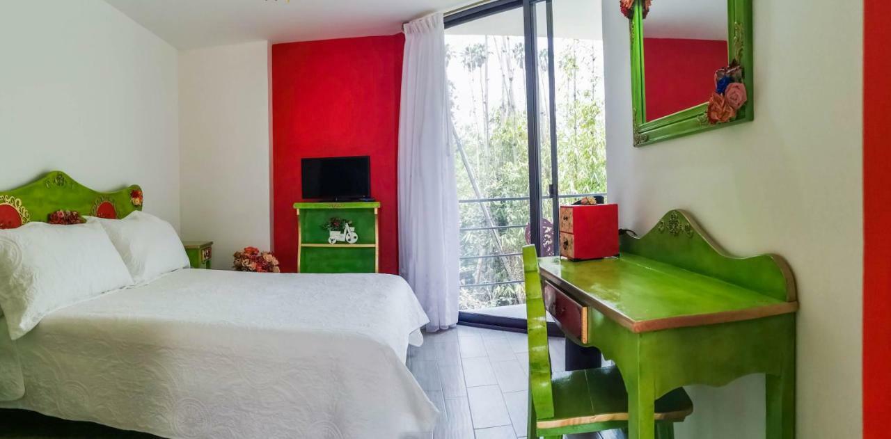 Hotel El Pan Nuestro เตโปซตลัน ภายนอก รูปภาพ